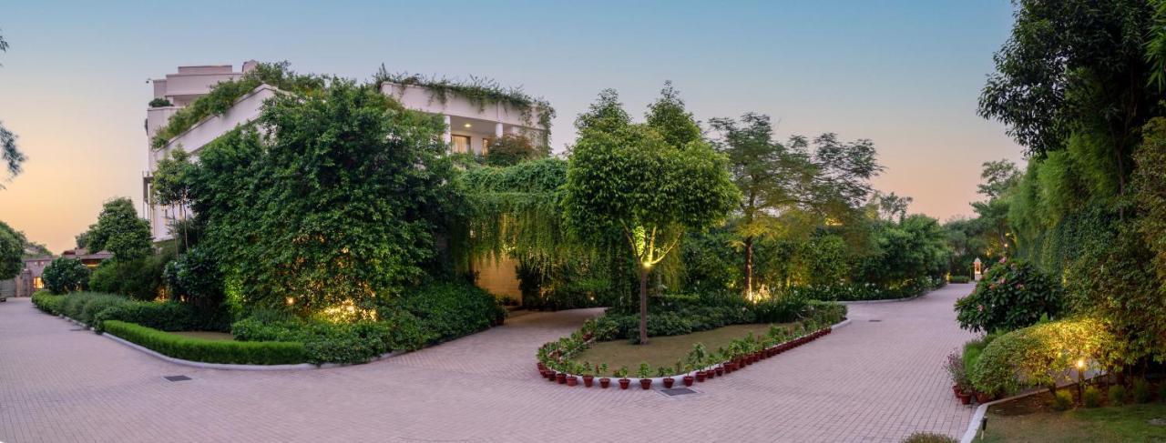Hotel Naad Wellness à Sonipat Extérieur photo
