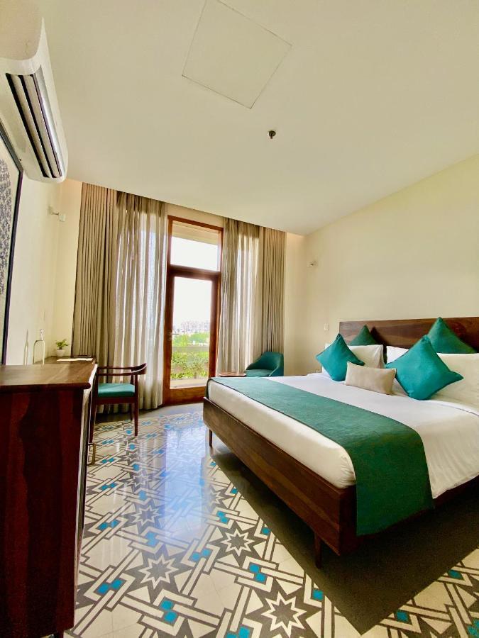 Hotel Naad Wellness à Sonipat Extérieur photo