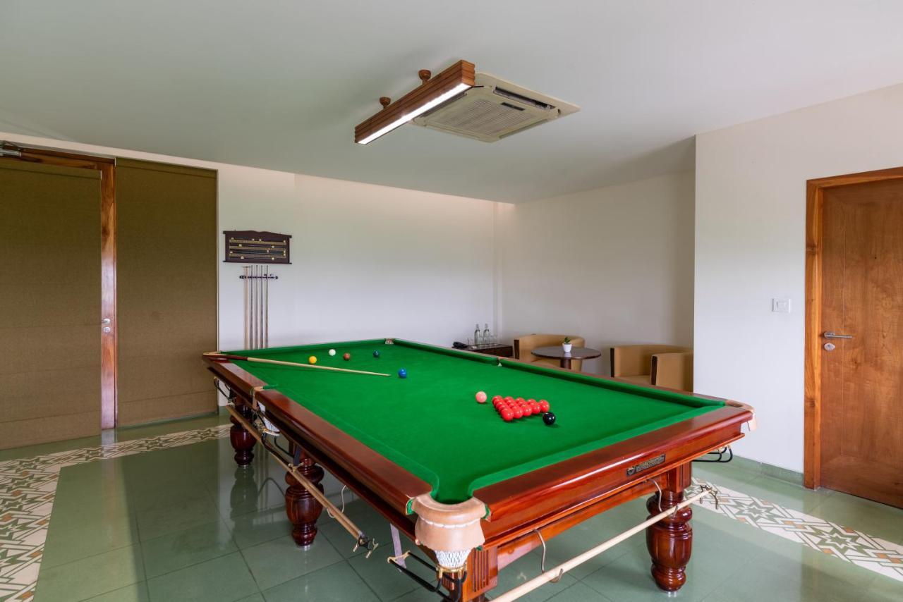 Hotel Naad Wellness à Sonipat Extérieur photo